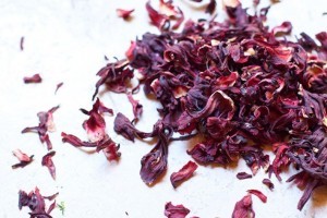 hibiscus-tea-2-710x473