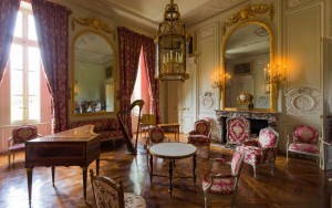luxury-classic-room-wide