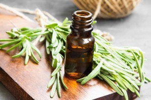 02-home-remedies-for-a-headache-thyme-oil
