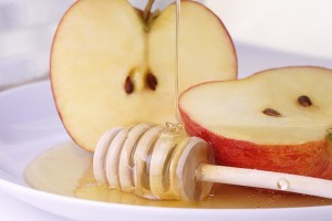 Apple-and-Honey-Face-Mask-for-Skin-Fairness-2