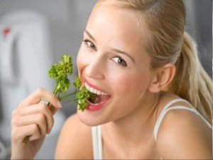 tried-and-tested-foods-to-help-combat-bad-breath