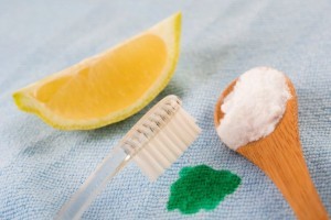 Organic cleaners with bicarboante and lemon for stain