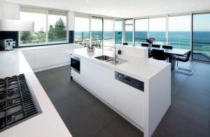 small-white-modern-kitchens