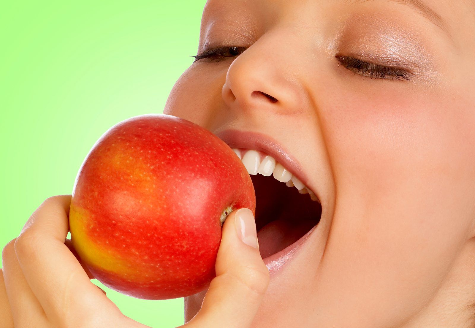 Meyve Yemekten Önce mi Yemekten Sonra mı Yenilmeli?