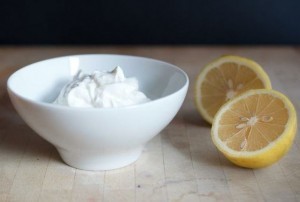 yogurt-and-lemon-juice-face-pack