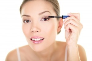 bigstock-beauty-makeup-woman-putting-ma-51008720