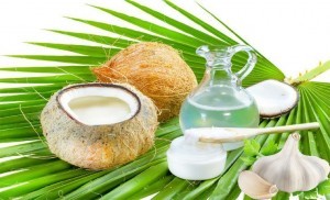 garlic-juice-and-coconut-oil-hair-loss